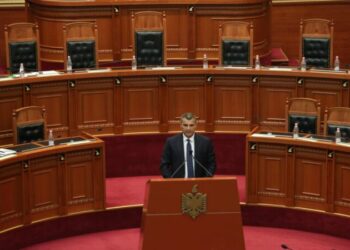 Guvernatori Sejko paraqet në Kuvend raportin vjetor: U reduktua deficiti i llogarisë korrente, borxhi i huaj dhe inflacioni