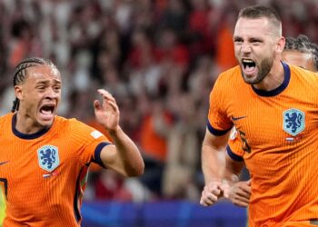 Plas sherri te Holanda, Van Dajk kundër Kuman. Kapiteni nuk donte Zirkze në fushë