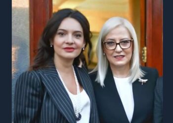 Dorëheqja e Lindita Nikollës si kryeparlamentare, Spiropali: Qëndroi në lartësinë e detyrës pavarësisht flakadanëve, tymit e zjarrit