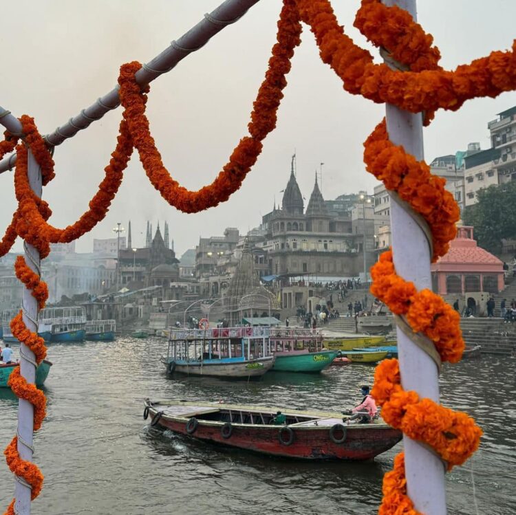 Dua Lipa rikthen fotot nga vizita në Indi, çfarë paralajmëron këngëtarja shqiptare