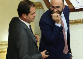 Zbutja e “tigrave” opozitar që desh bënë namin një vit më parë