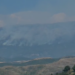 Riaktivizohen vatra të reja zjarri në Malin e Thatë, vijon ndërhyrja nga ajri