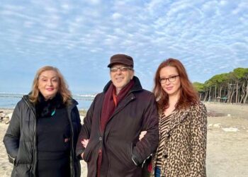 Besiana Kadare ndan foton e rrallë nga dasma e prindërve të saj!