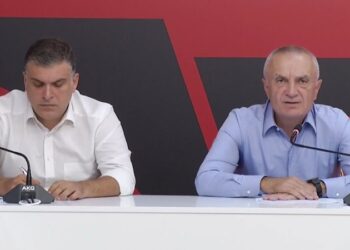 “Ne do t’i japim 5 mijë euro në vit!”, Ilir Meta merret edhe me delet: Takova xhaxhi Ibrahimin. Kishte rreth 80 kokë, por s’i bënin letrat!