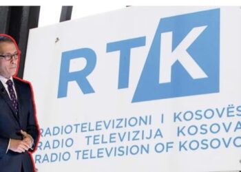 Adi Krasta trazon Prishtinën mediatike: “Disidenti” i Edi Ramës në Shqipëri, që u bë servil i Dejona Mihalit