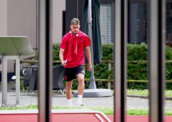 Aston Villa ofron 19 milionë euro për Ernest Muçin, zbulohen detajet e kontratës