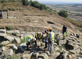 “Pompei i Shqipërisë”/ Gërmimet shqiptaro- franceze, Rama: Del në dritë urbanizmi i plotë i Apolonisë së Ilirisë