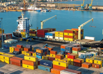 Kontejnerët me lëndë toksike, reagon Dogana: Nuk është eksport nga Shqipëria, por tranzit ndërkombëtar