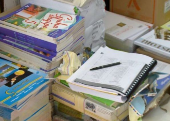 Shpërndarja e teksteve shkollore, zbardhet udhëzimi, si do të bëhet regjistrimi dhe transferimi