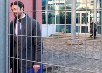 Gafa e Shkëlzenit në reagimin publik, e pranon vetë: Emri im u përdor për të trembur dhe për të mbështetur biznese e trafikantë armësh