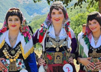 Rama: Xhubleta shpaloset në festivalin që promovon traditat malësore, “Logu i Bjeshkëve”