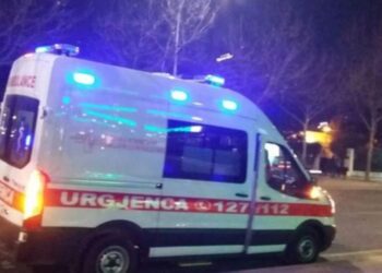 Plagosje në Tiranë pas sherrit të çastit