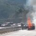 Shpërthen në flakë makina në aksin Velipojë-Shkodër