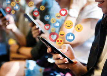 Pagesa nga 50 në 2000 euro, pse shumë persona në Shqipëri duan të bëhen influencues?