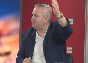 “Kandidaturat në Himarë servilizëm i pështirë për t’i hyrë në qejf Greqisë”, Murrizi: Do të votonin edhe Kim Jong Un
