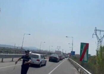 Ngadalësimi lëvizjes së mjeteve në hyrje të Elbasanit, reagon “Rrugorja”: Shtuam patrullat për menaxhimin e trafikut! Në terren edhe Shqiponjat