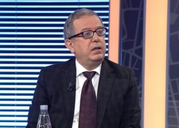 Mashtrimet online/ Të huaj, pa leje dhe licenca reklamojnë shërbime mjekësore, Brahimaj: Mjeku nuk është hotel me 5 yje