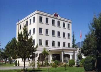 Kryeministri ndryshon kreun e Inspektoratit të SHISH, Rafail Milo zëvendëson Blend Çobanin