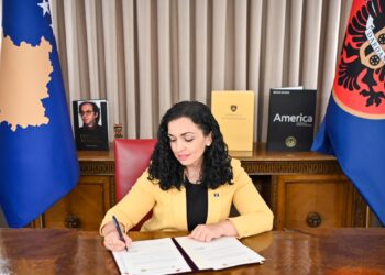 Osmani dekreton datën e zgjedhjeve: Kosova voton më 9 Shkurt 2025