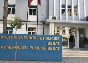 EMRI/ Të shtënat me armë në Berat, “shënjestra” me precedentë të mëparshëm penalë, ishte dënuar për vrasje dhe…