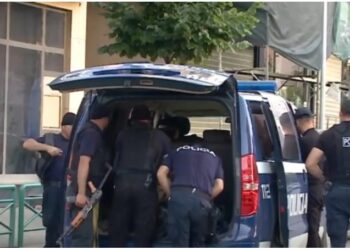 Detaje nga veprimtaria e vëllezërve Çopja! Si i rekrutuan dy policë për punët e tyre të pista dhe korruptuan gjyqtaren e Elbasanit, paratë e drogës i investonin në banesa