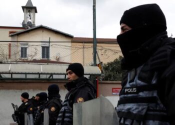 “Operacioni zgjati tre ditë”/ Turqia arreston 99 persona, dyshohet se janë anëtarë të grupit ekstremist ISIS