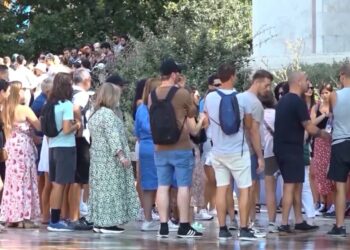 “Vlerësojnë natyrën, ushqimin dhe sigurinë”, Rama ndan pamjet dhe ironizon: Dy patronazhistë, të maskuar si italianë…