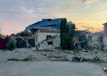 Ukraina, sulme me dronë dhe raketa në Kursk, plagosen 13 persona