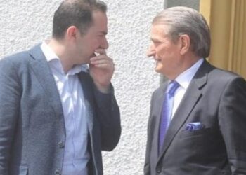 Salianji me “banim” në Fier, këmbëngul Berisha: Do jetë drejtues i Elbasanit, fushatë nga burgu