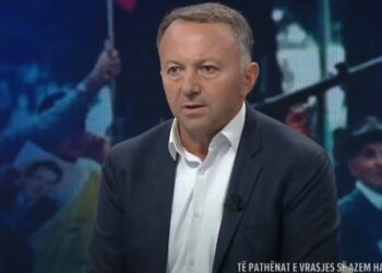 26 vite nga vrasja e Azem Hajdarit/Ferdinand Dervishi: Në Tiranë të gjithë e dinin! Izet Haxhia personazhi më enigmatik