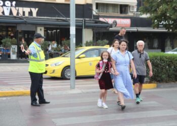 Bashkia e Tiranës ndan fotot: Viti i ri shkollor nis pa ngarkesa trafiku në kryeqytet