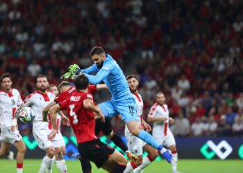 Nuk ia dalim dot/Kuqezinjtë mposhten 0-1 nga Gjeorgjia në “Air Albania”