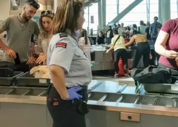 Nga sot ndryshon rregullorja e udhëtimeve brenda BE: Pasojat në bagazhe e kontrolle