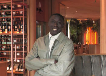 I famshëm pa folur asnjë fjalë! Ylli italian i TikTok, Khaby Lame, tashmë me sytë nga  Hollywood-i