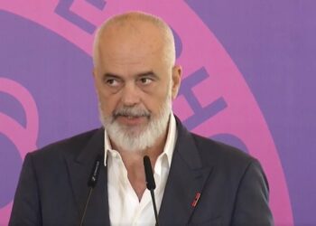“Rrezikohemi nga vetëkënaqësia”, Rama: Njerëzit na besojnë se kërkojmë ndjesë dhe korrigjohemi