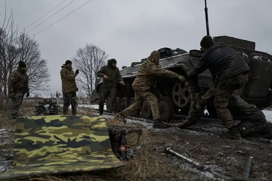 Ushtria e Putinit pushton qytezën lindore ukrainase. NATO në alarm nga dronët rusë