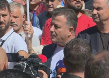 Militantët e PD presion SPAK-ut, Noka kërcënon Dumanin me vdekje: Fundin do e kesh si Koçi Xoxe