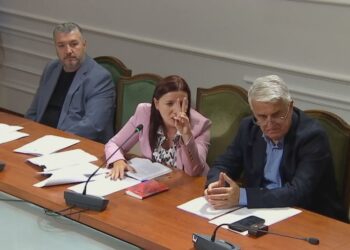 Debate për studentët e Mjekësisë / PS: Zbatuam vendimin e GJK; PD: Përse nuk vepruat njësoj për Xhaçkën?