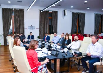 Prezantohet strategjia me tre shtylla për Tatimet, ministri: Rriten të ardhurat me 9 mld lekë