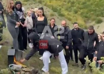 Jo vetëm Kosova, edhe serbët kujtojnë 3 terroristët e vrarë në Banjskë