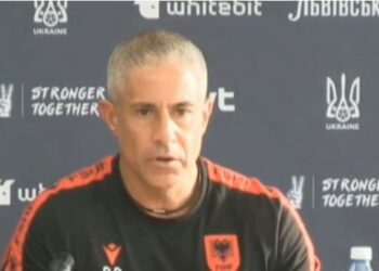 “Ukraina, një skuadër e vështirë”/ Sylvinho: Lojtarët janë gati