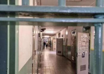 Alarm në burgun e Torinos/ 40 shqiptarë në burgun e Torinos bëhen bashkë dhe rrahin marokenin, e pësojnë dhe dy policë