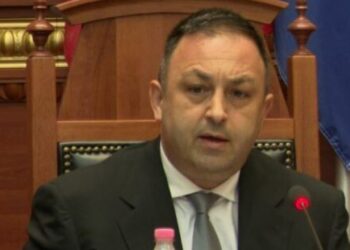 “Mondi i Shkodrës del në bisedat e Sky”/ Hoxha për deklaratat e Bardhit: Sulaj oficer model! U zgjodh me meritë