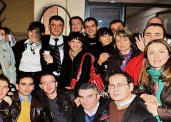 Gazetarja publikon foton me të ndjerin Artan Cukun, Hoxha: Përse porositësi i vrasjes së kryekomisarit nuk i është dorëzuar drejtësisë shqiptare?!