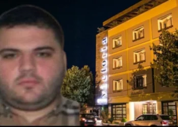 Tritoli në hotel “Victoria”, shkak gjoba 1.5 milionë euro për mikun e Matës/ Çfarë zbuluan bisedat në aplikacionin Sky ECC, si “Plaku” dha urdhër për…