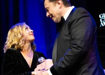 Elon Musk vlerëson Melonin: Është e bukur jashtë dhe brenda