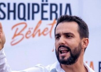 “500-1000 euro i vë unë”/ Adriatik Lapaj tregon ku i gjen paratë për partinë e tij: Ne marrim 10 mijë euro në muaj online, por…