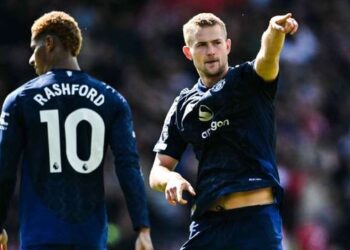 “Djajtë” rikthehen te fitorja, United triumfon bindshëm në transfertën e Southampton