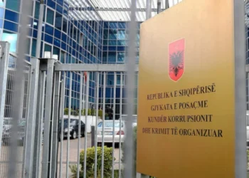 Dënohet me burg ish- avokati, si u korruptua nga “Rrumi i Shijakut” dhe lidhja me pronat e Lalëzit