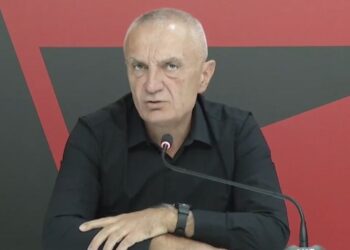 Largimi i Rrumbullakut, Meta: Skandalet nuk “shpëlahen” me ndërrime drejtuesish